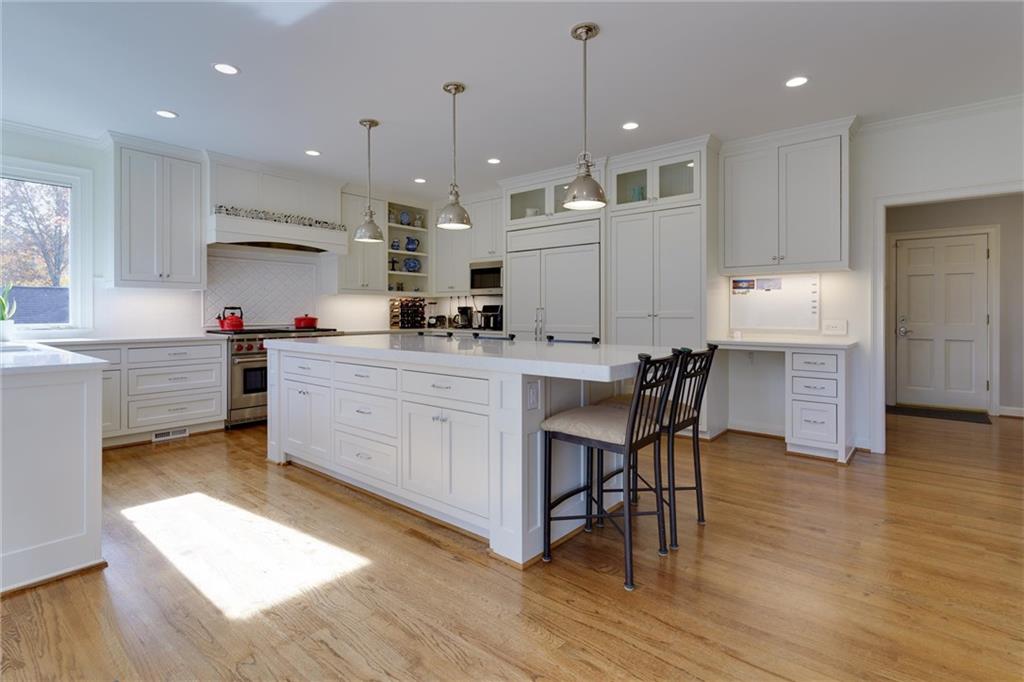 1120 Mountain Ivy Drive