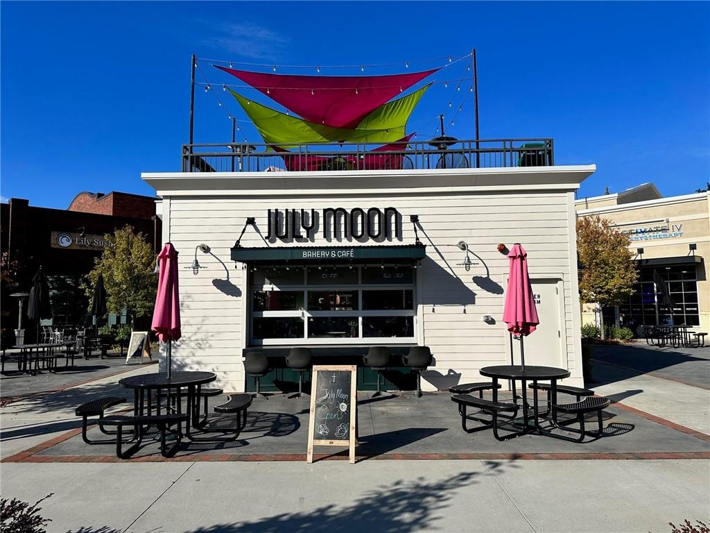 150 Everley Walk Unit 1