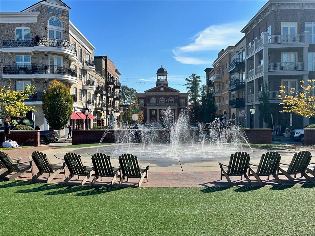 150 Everley Walk Unit 1