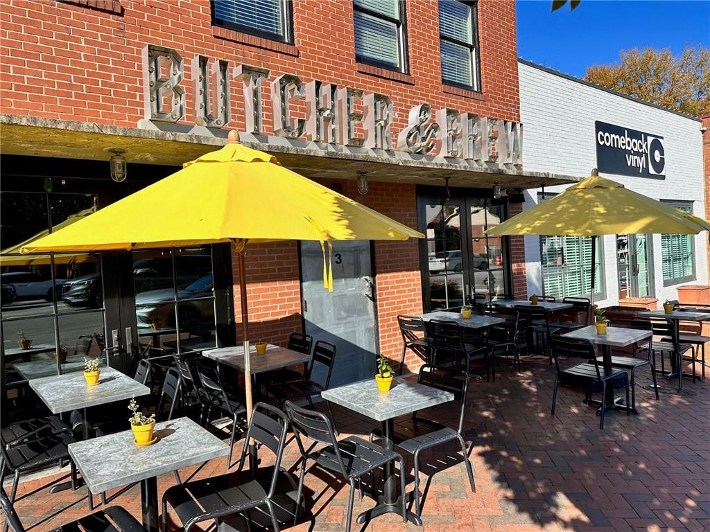 150 Everley Walk Unit 1