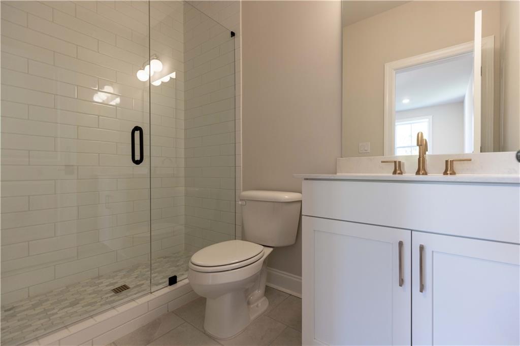 150 Everley Walk Unit 1