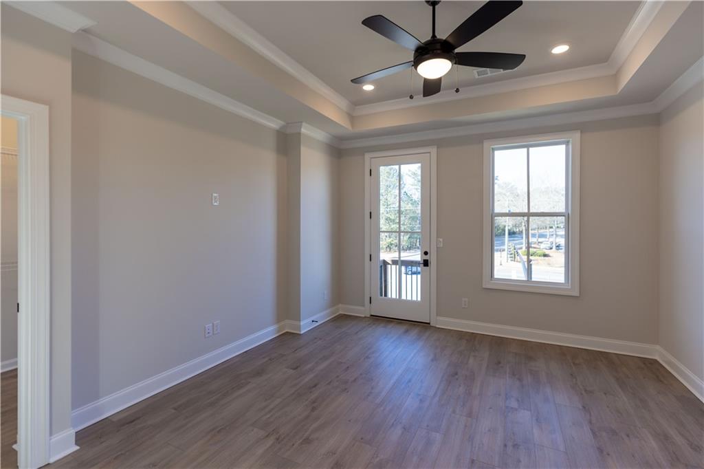 150 Everley Walk Unit 1