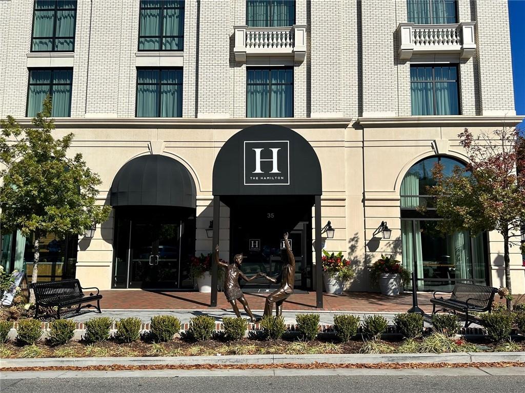 150 Everley Walk Unit 1