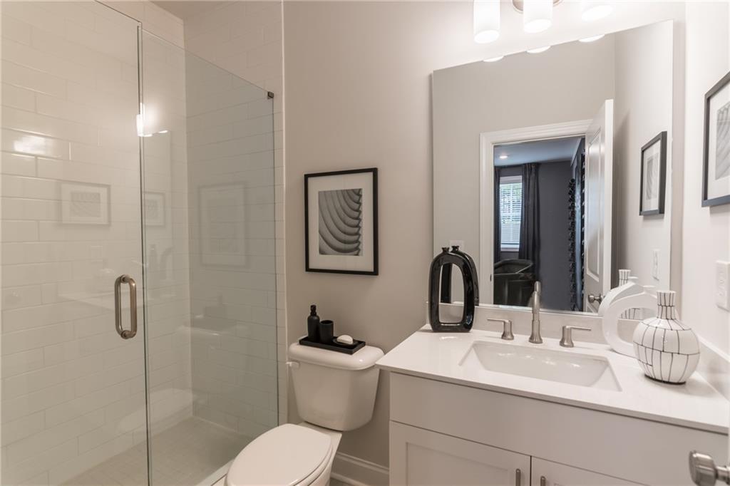 150 Everley Walk Unit 1