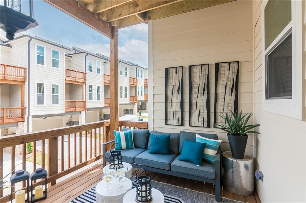 150 Everley Walk Unit 1