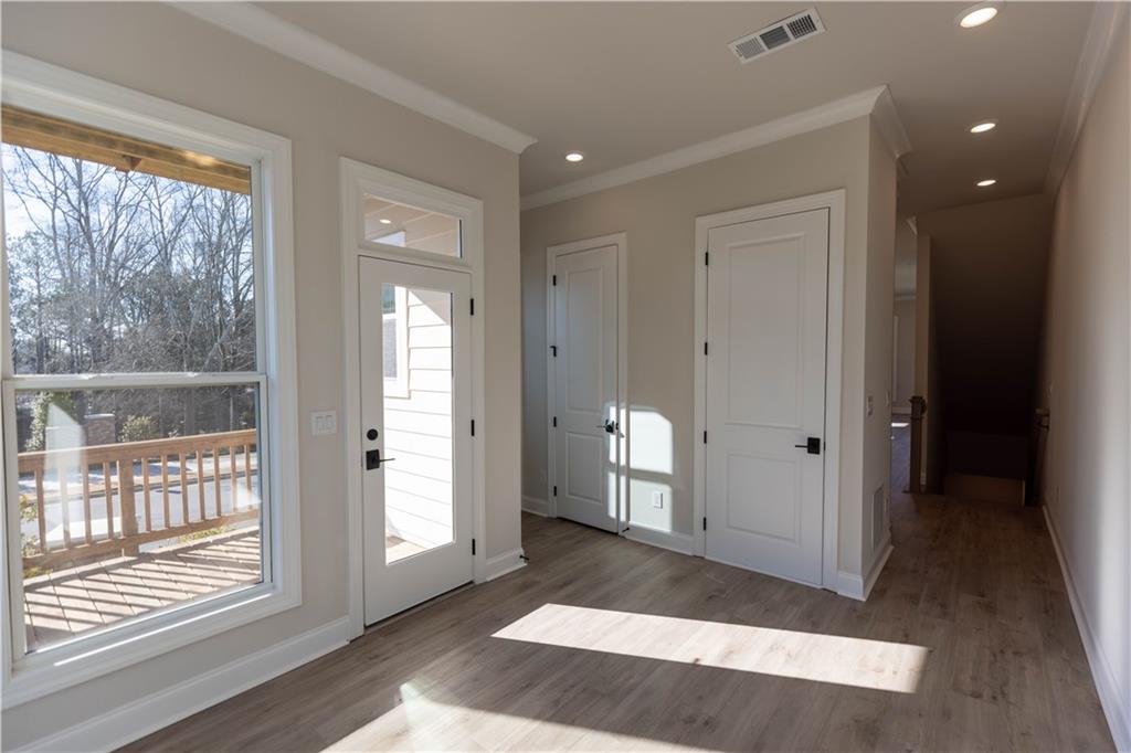 150 Everley Walk Unit 1