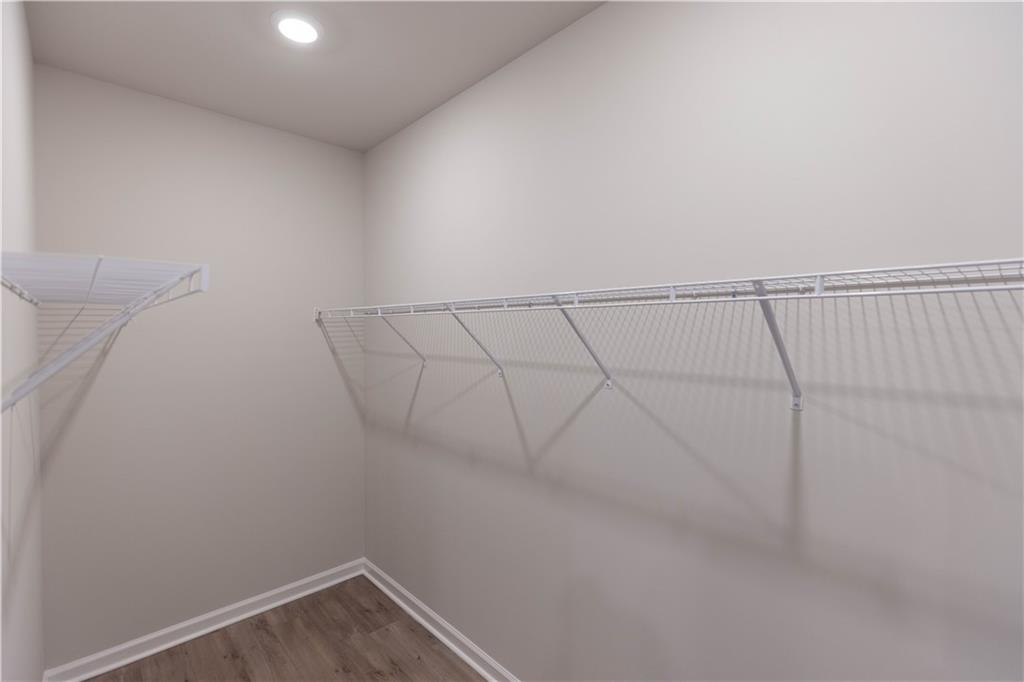 150 Everley Walk Unit 1