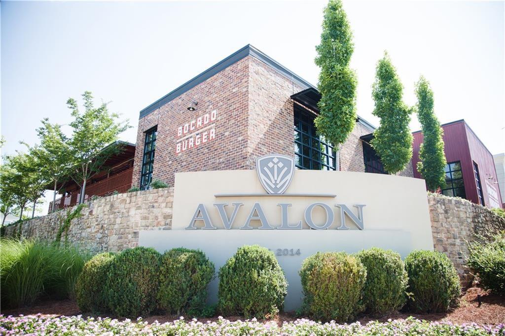 150 Everley Walk Unit 1