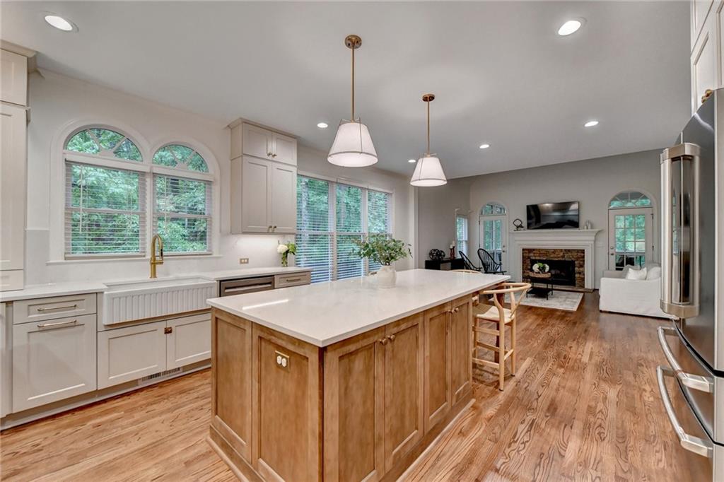 320 Oakhurst Leaf Drive