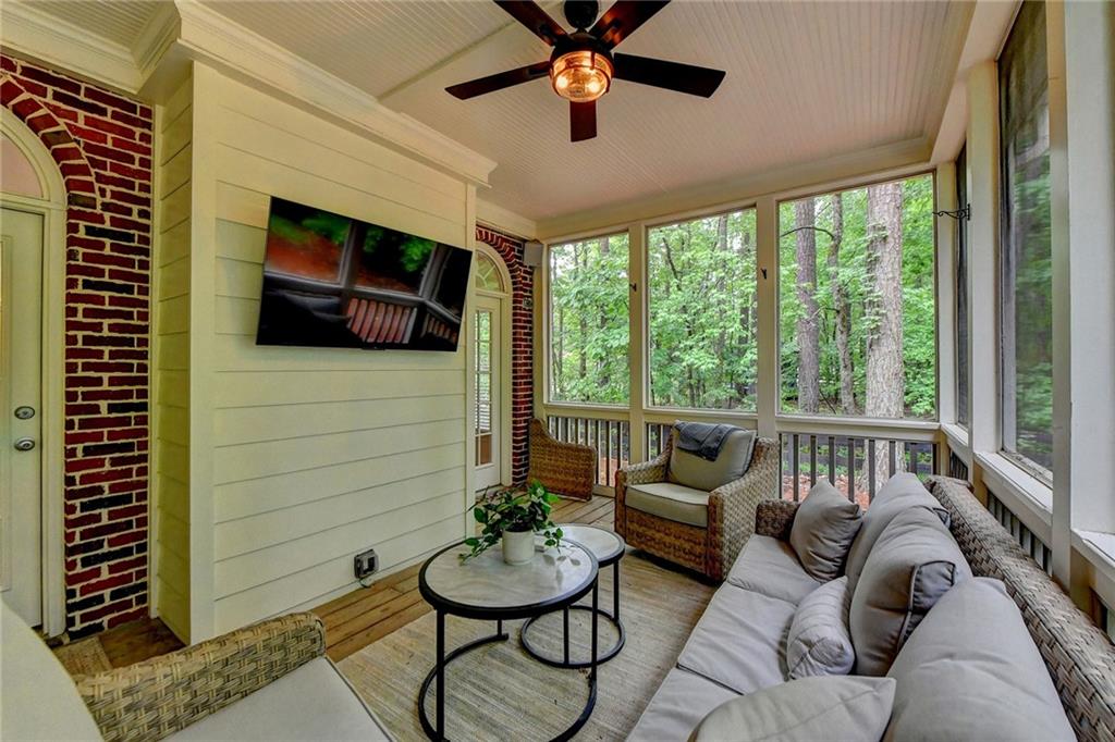 320 Oakhurst Leaf Drive