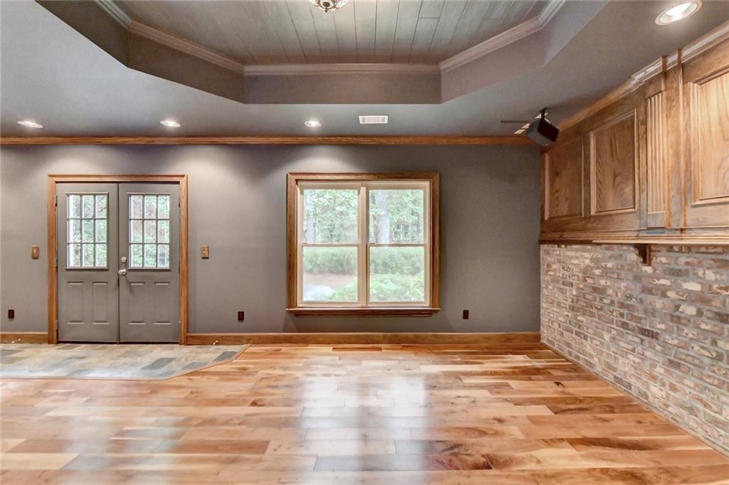 320 Oakhurst Leaf Drive