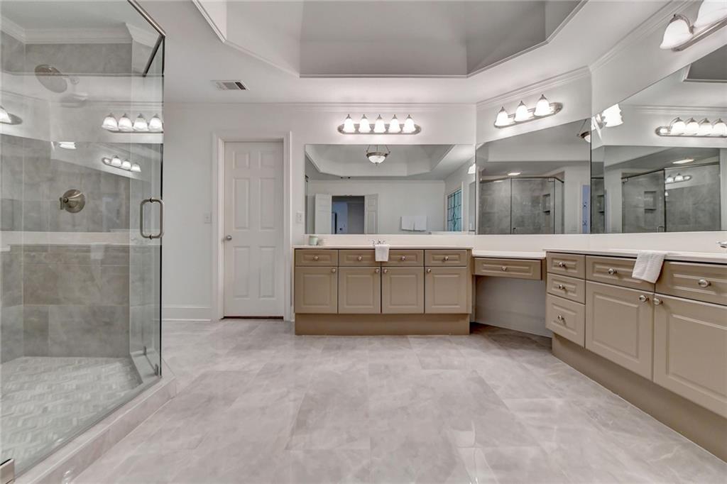 320 Oakhurst Leaf Drive