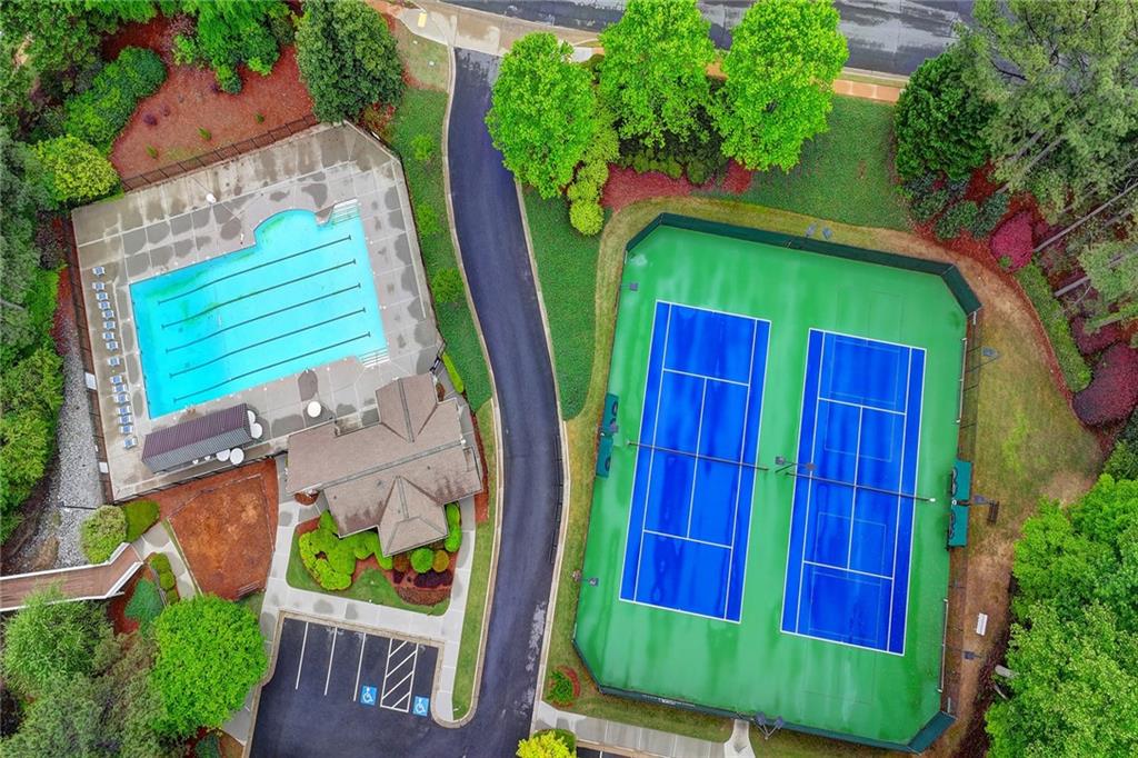 320 Oakhurst Leaf Drive