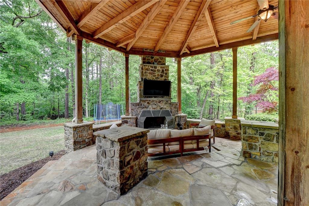 320 Oakhurst Leaf Drive