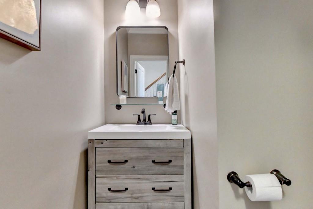 8040 Willoughby Court