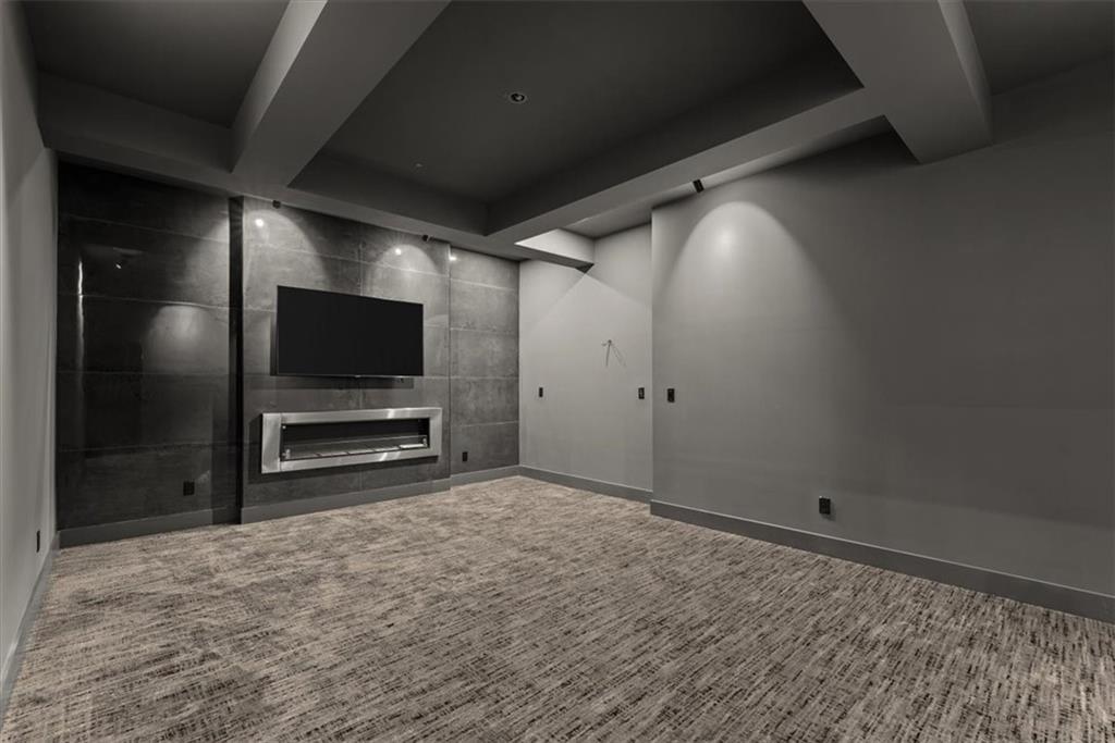 10160 Cedar Ridge Drive