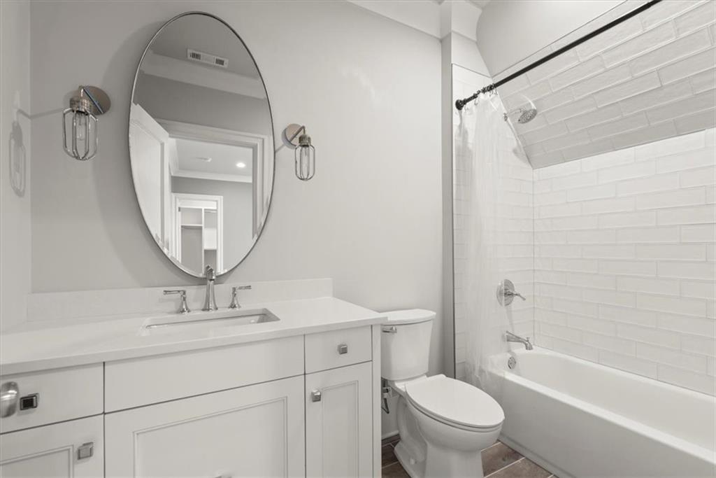 10160 Cedar Ridge Drive