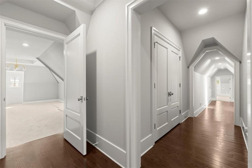 10160 Cedar Ridge Drive