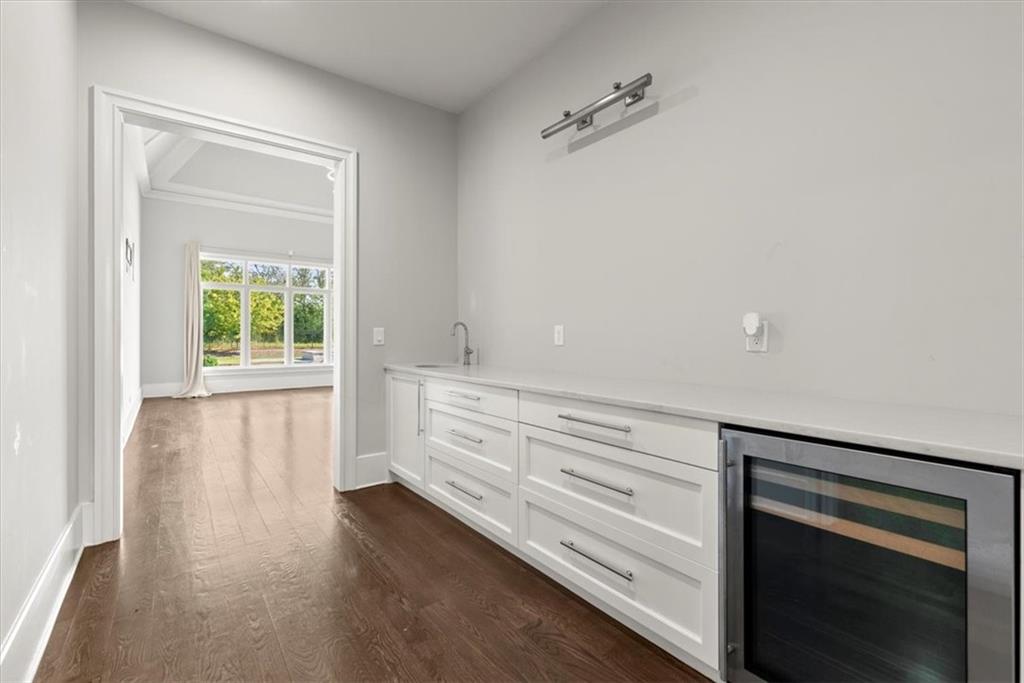 10160 Cedar Ridge Drive