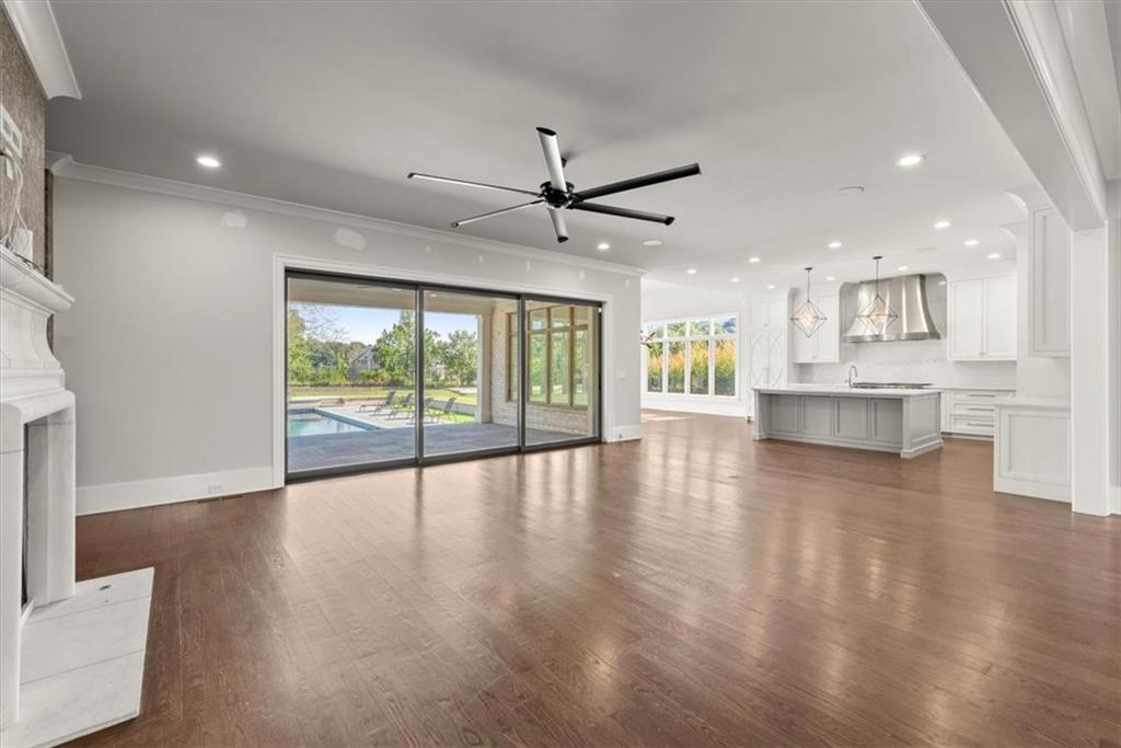 10160 Cedar Ridge Drive