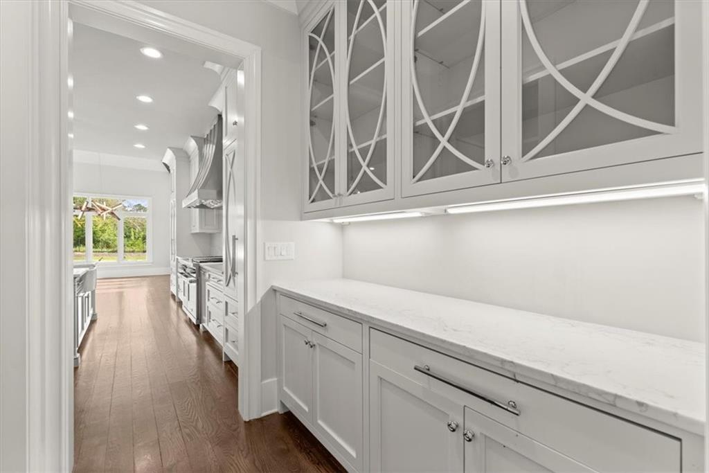 10160 Cedar Ridge Drive