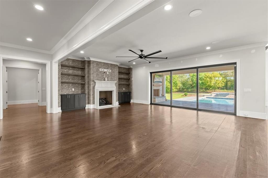 10160 Cedar Ridge Drive