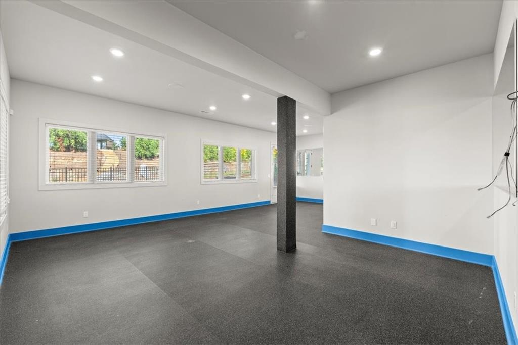 10160 Cedar Ridge Drive