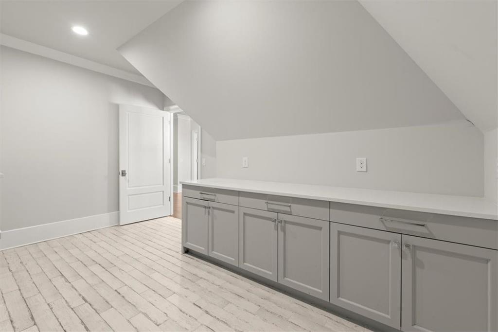 10160 Cedar Ridge Drive