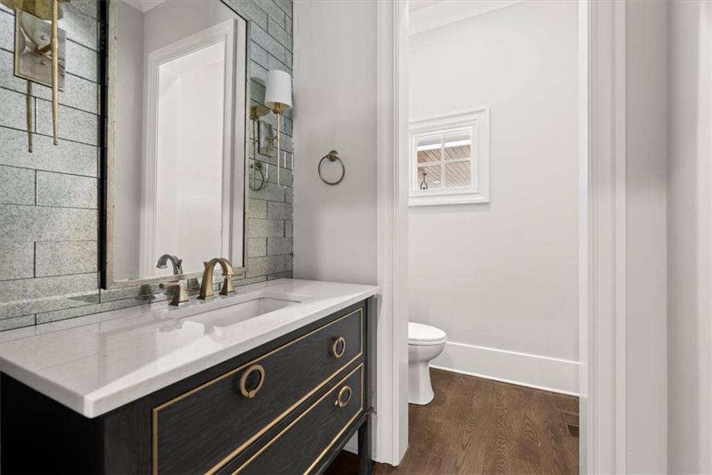 10160 Cedar Ridge Drive