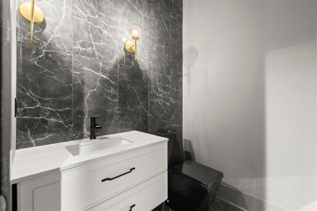 10160 Cedar Ridge Drive