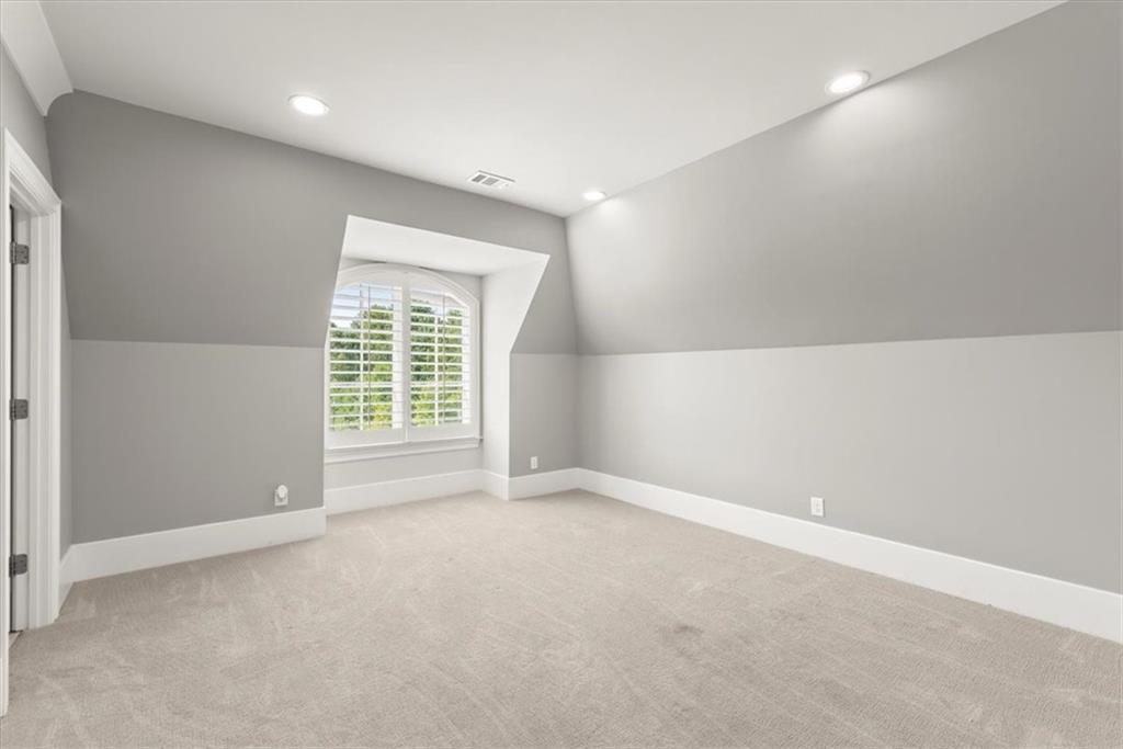 10160 Cedar Ridge Drive