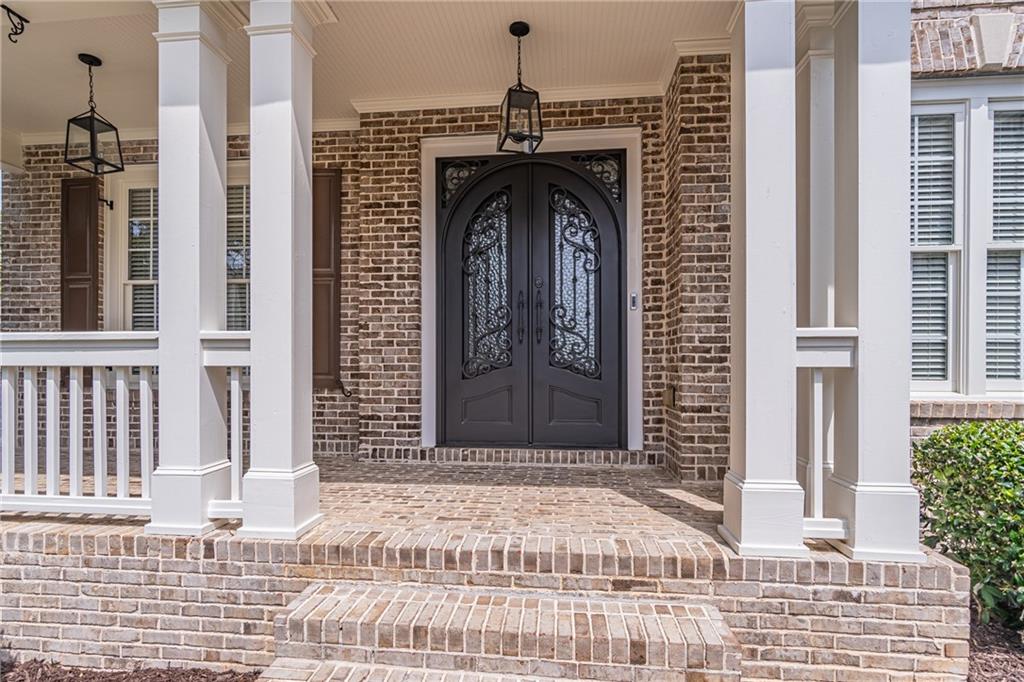 2300 Gladstone Place