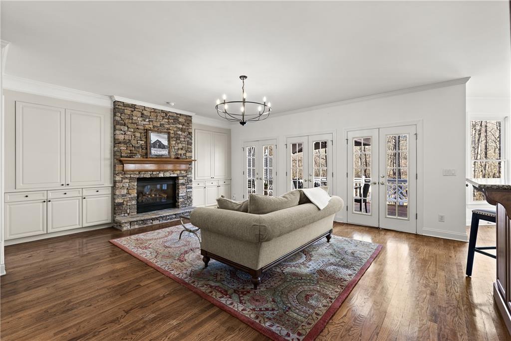 5495 Cottage Farm Road