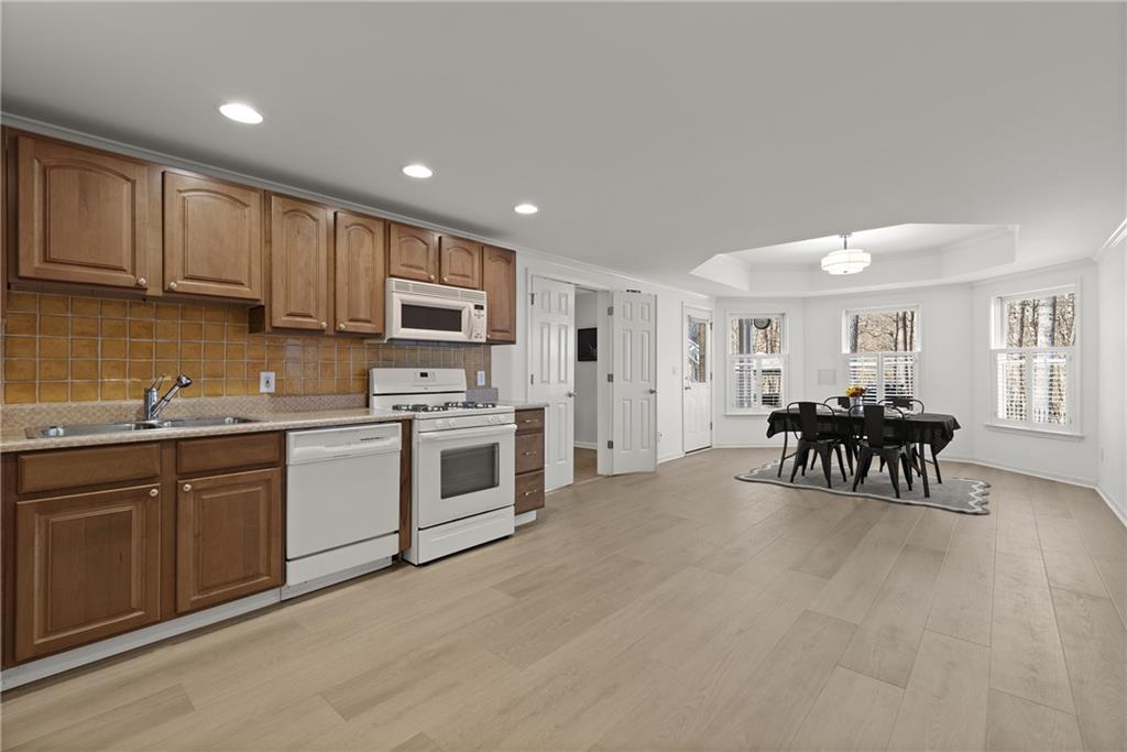 5495 Cottage Farm Road