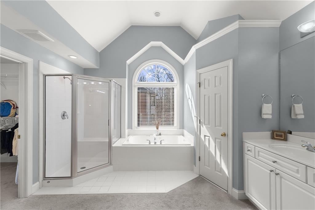 5495 Cottage Farm Road