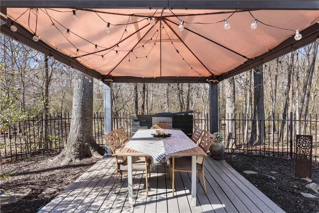 5495 Cottage Farm Road