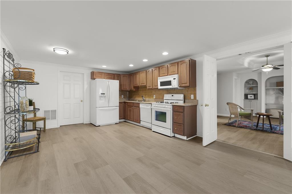 5495 Cottage Farm Road