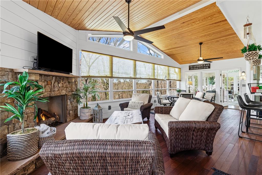 3858 Fenway Crossing