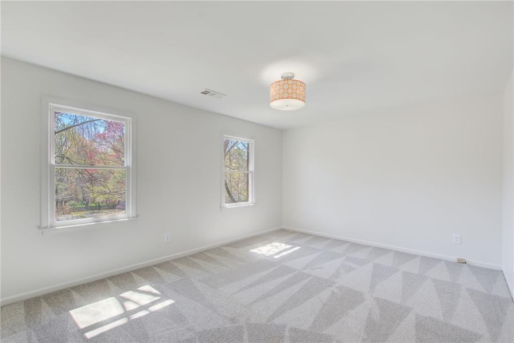 3818 Rainforest Circle