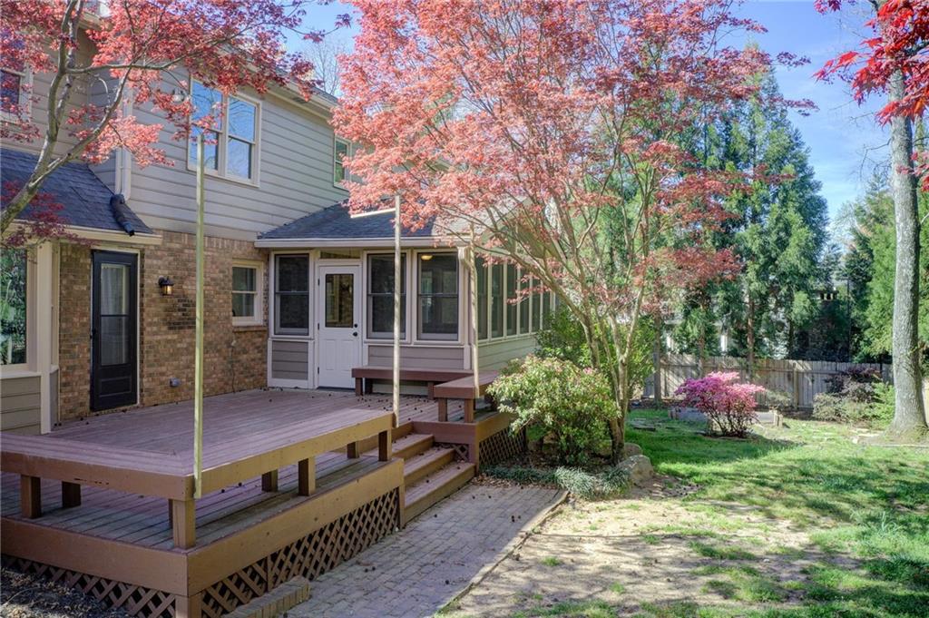 3818 Rainforest Circle