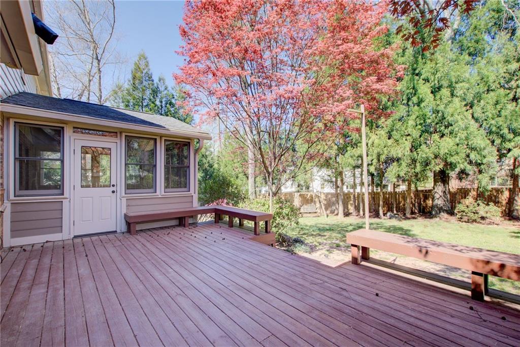 3818 Rainforest Circle