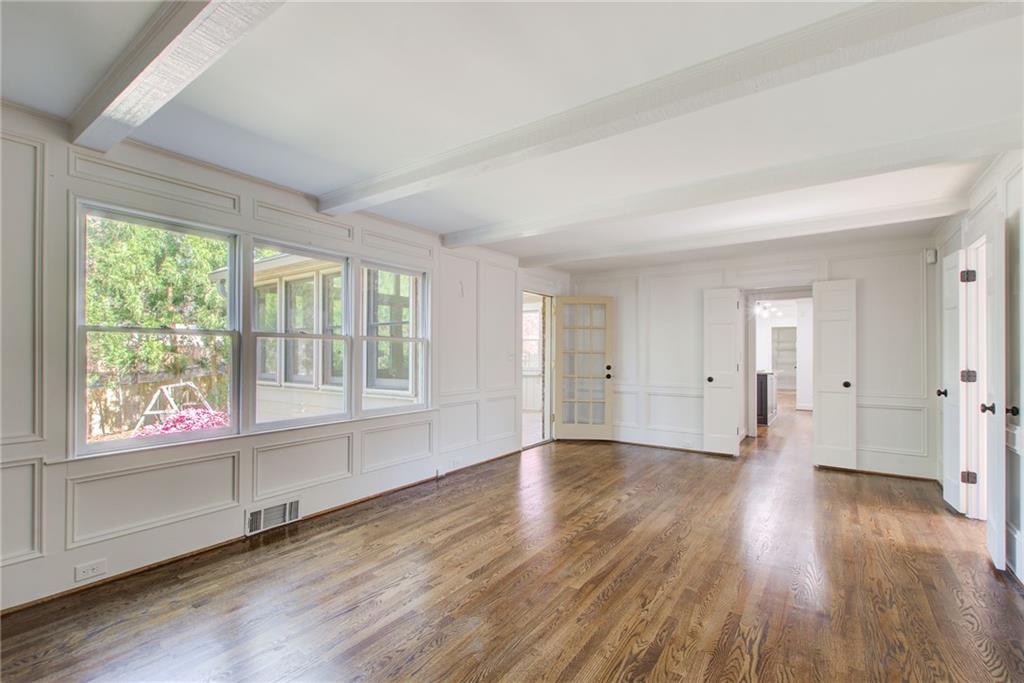 3818 Rainforest Circle