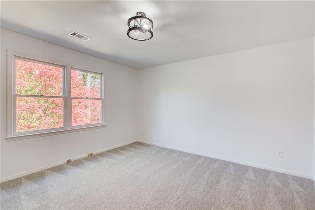 3818 Rainforest Circle