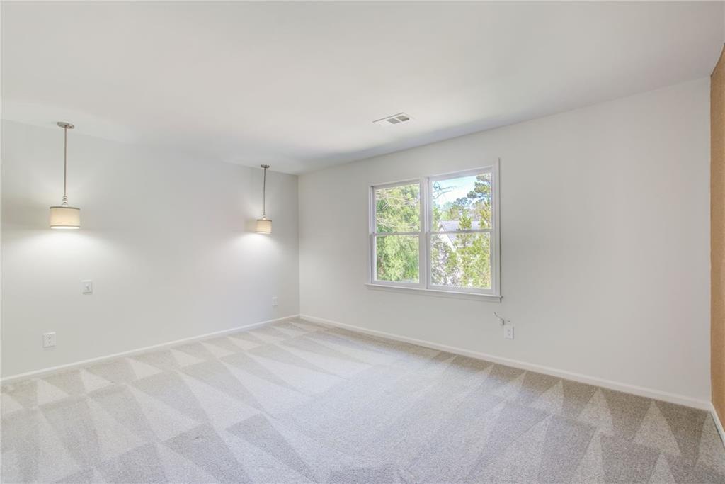 3818 Rainforest Circle