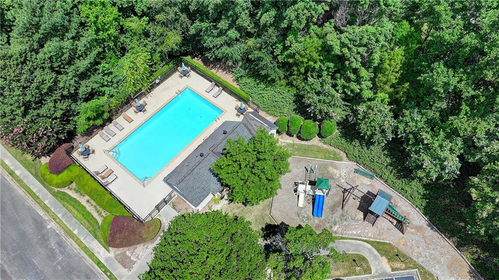 1025 Winthrope Chase Drive