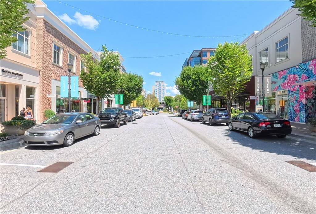 1025 Winthrope Chase Drive