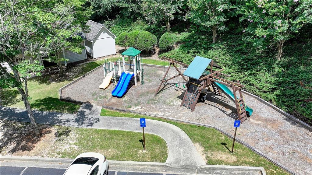 1025 Winthrope Chase Drive