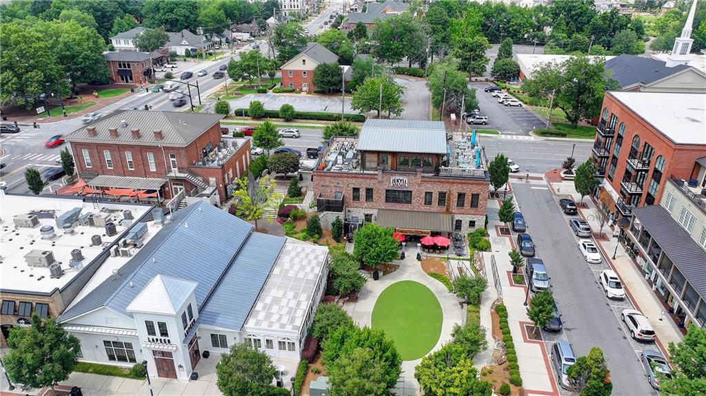 1025 Winthrope Chase Drive