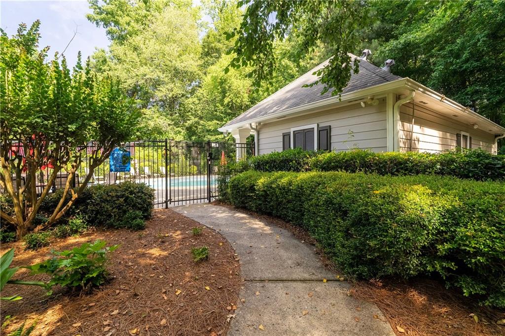 6850 Weatherstone Way