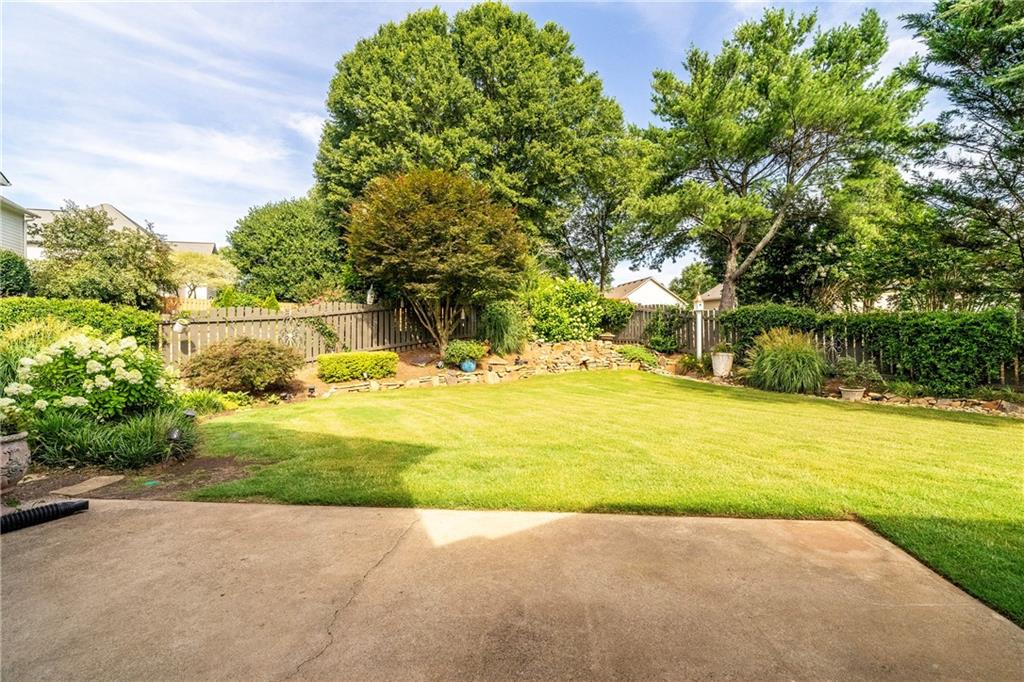 6850 Weatherstone Way